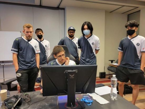 上海电竞产业新趋势引领消费变革