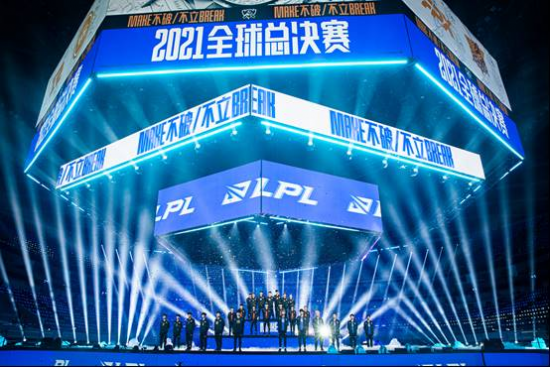 致敬首位LOL世界冠军上单的传奇人生